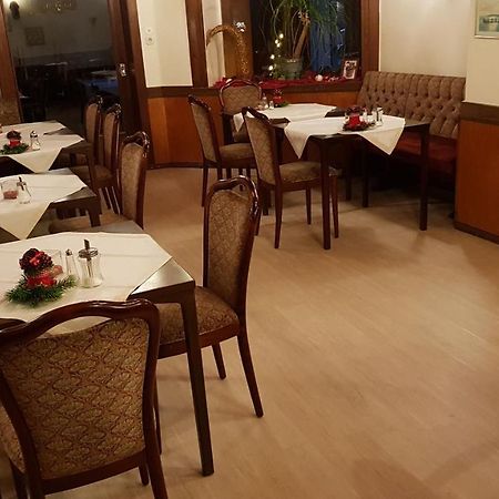 Hotel Cafe Meynen Bad Münder am Deister Екстериор снимка